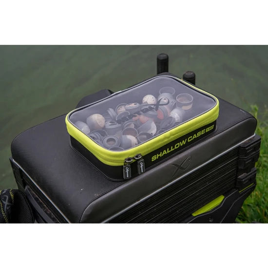 Borseta Accesorii Matrix Shallow Eva Case 180