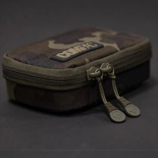 Borseta Korda Compac 70 Tackle Pouch, Dark Camo, 15.5x 8.5x 4cm