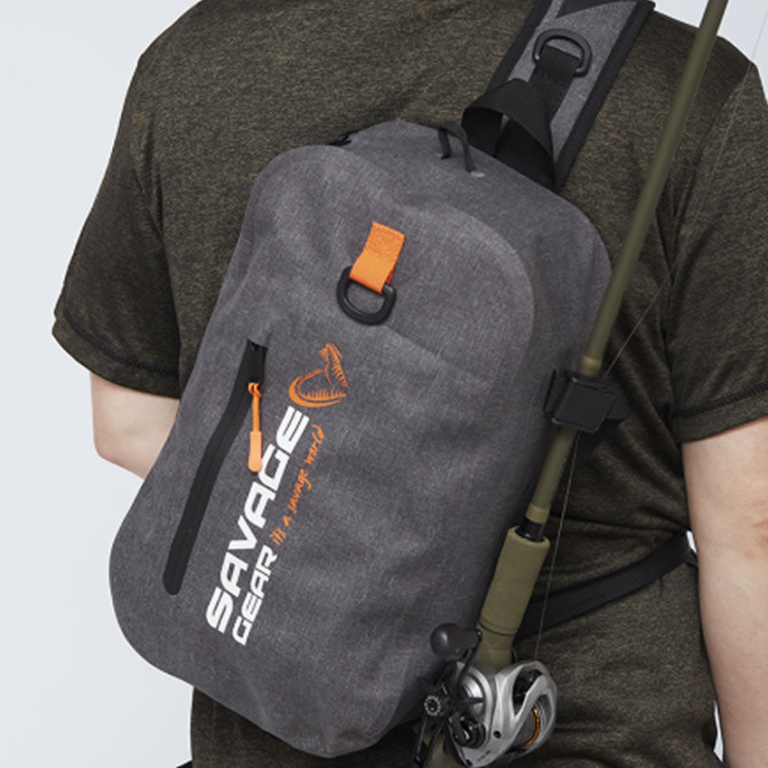 Borseta Savage Gear AW Sling, 39x25x13cm, 13ltr