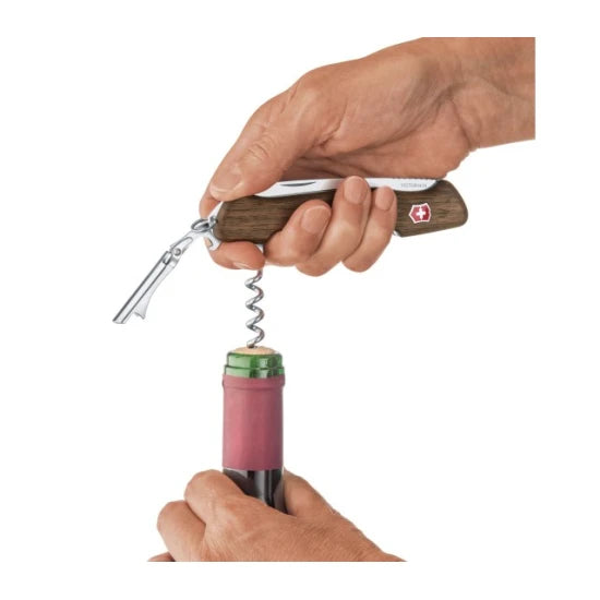 Briceag Multifunctional Victorinox Wine Master Wood, 13 Cm, Lemn Nuc