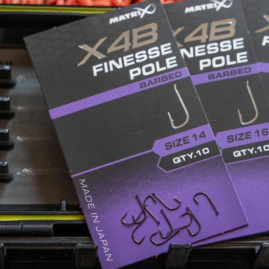 Carlige Feeder Matrix X4b Finesse Pole, Barbed, Nr.18, 10buc/pac