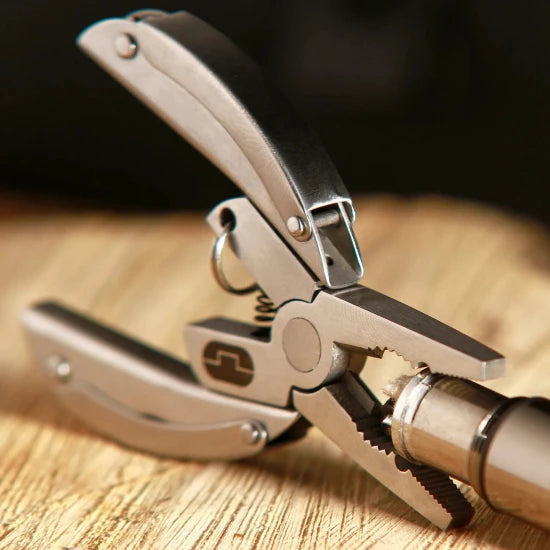 Cleste Multifunctional True Utility Scarab 7in1, 420 Steel