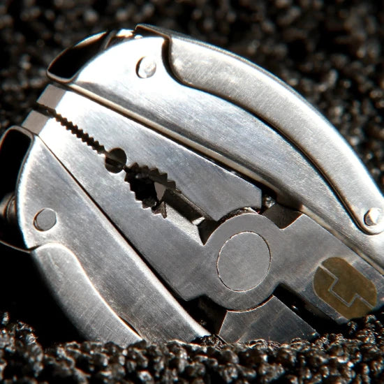 Cleste Multifunctional True Utility Scarab 7in1, 420 Steel