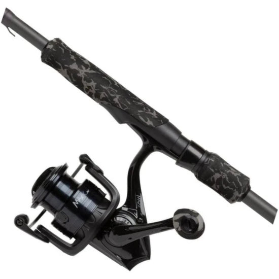 Combo Abu Garcia Max X Black Ops Spinning 802m, 10-30g, 2.44m, 2seg