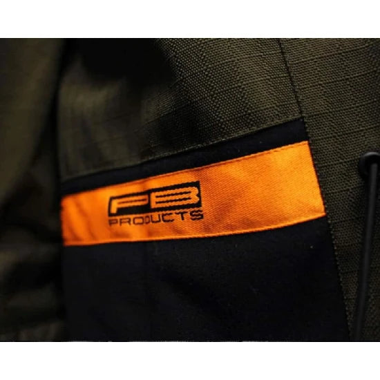 Costum Pb Products Carp Suit, Marime M