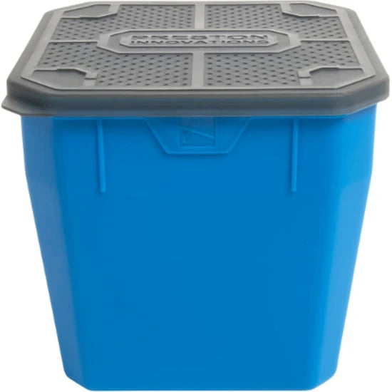 Cutie Preston 4pt Bait Tub, Blue-black