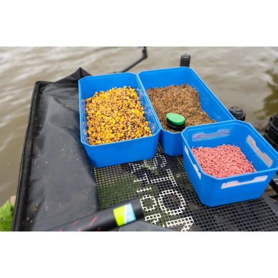 Cutie Preston 4pt Bait Tub, Blue-black