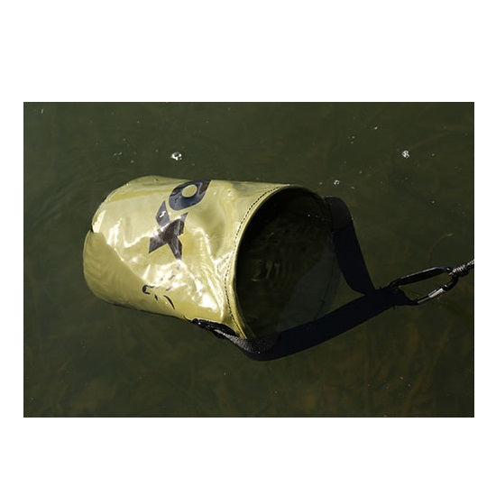 GALEATA FOX WATER BUCKET