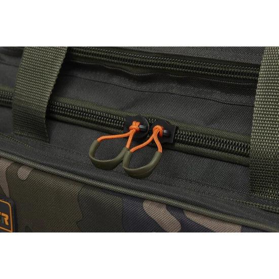 Geanta Prologic Avenger Carryall S Camo 37x34x38cm