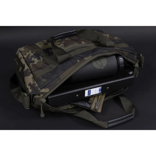 Geanta Accesorii Korda Compac Messenger Bag, Dark Kamo, 50x30x20cm