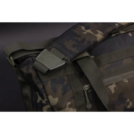 Geanta Accesorii Korda Compac Messenger Bag, Dark Kamo, 50x30x20cm