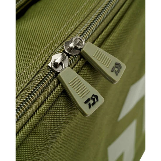 Geanta Daiwa Back Widow Compact Bwctb 52x30x24cm