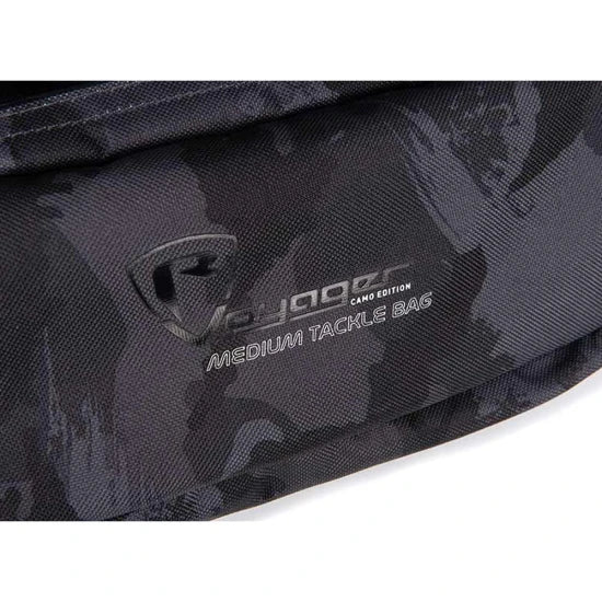 Geanta Fox Rage Camo Voyager Medium Tackle Bag, 39x27x25cm
