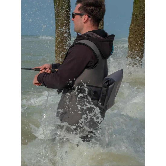 Geanta Fox Rage Pro Series Waterproof Belt Bag, 38x8x43cm