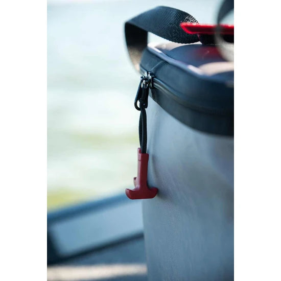 Geanta Fox Rage Pro Series Medium Welded Bag, 38.8x24.4x28cm