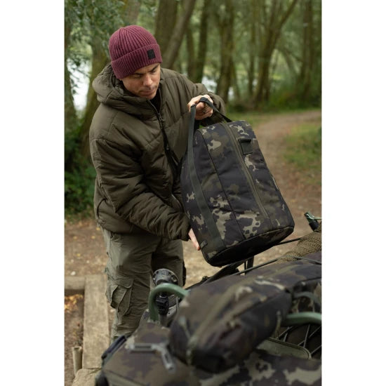 Geanta Korda Compac Cobb Bag Dark Kamo, 34x45x34cm