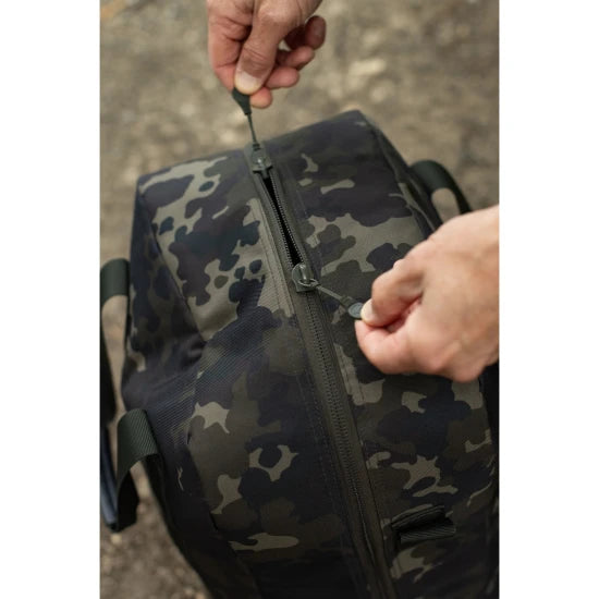 Geanta Korda Compac Cobb Bag Dark Kamo, 34x45x34cm