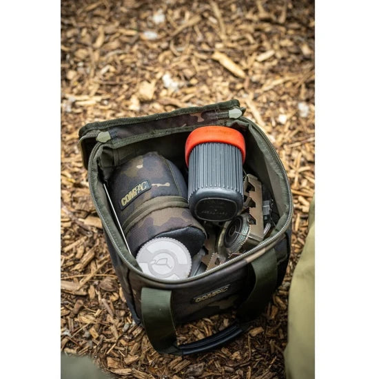 Geanta Korda Compac Cooler Bag Medium Dark Camo, 27x25x18cm, 12litri