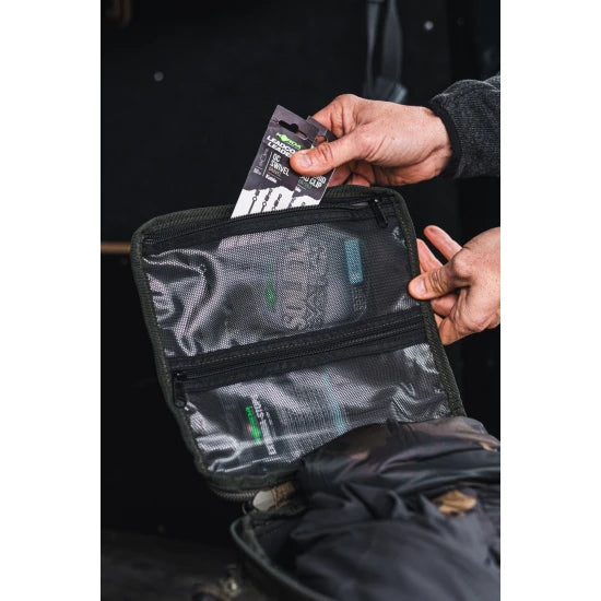 Geanta Korda Compac Large Utility Bag Dark Kamo, 32x24x22cm