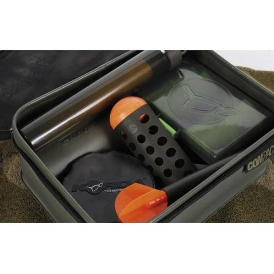 Geanta Korda Pentru Accesorii Compac 200 Xlarge, 28x20x10cm