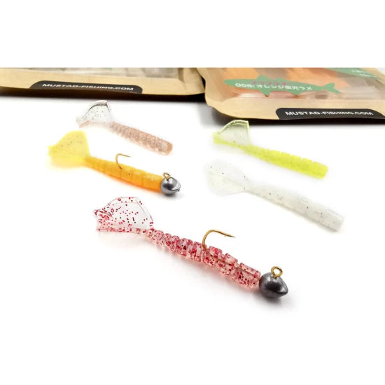 Grub Mustad Aji Micro Vierme Hila Clear Rainbow Glitter 4.3cm 12+1buc