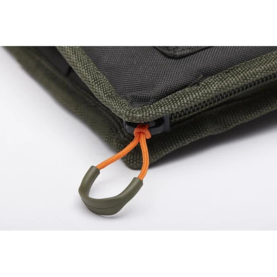 Husa Lansete Prologic Avenger Padded Holdall 3.95m 3 Plus 3