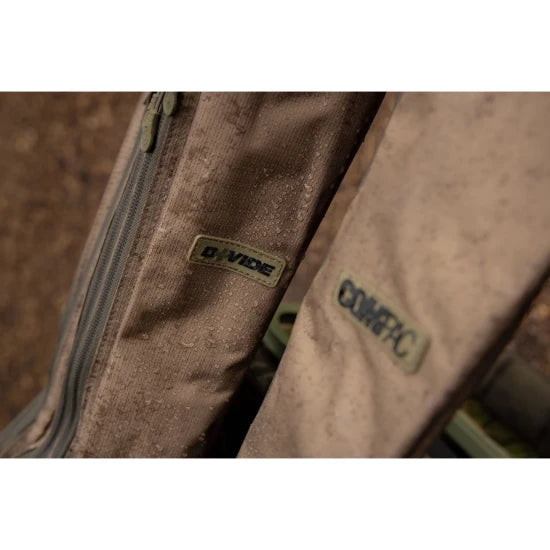 Husa 3 Lansete Cu Mulineta Korda Compac 3 Rod Divide Holdall, 13ft/3.90m