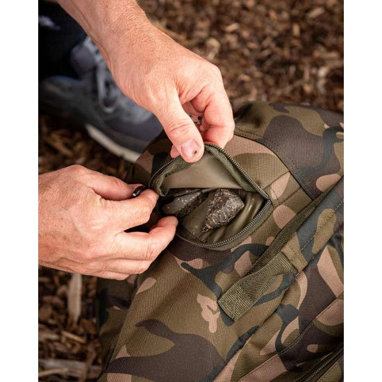 Husa Lansete Fox Camo Lite Tri Sleeve 13ft, 208x25x28cm