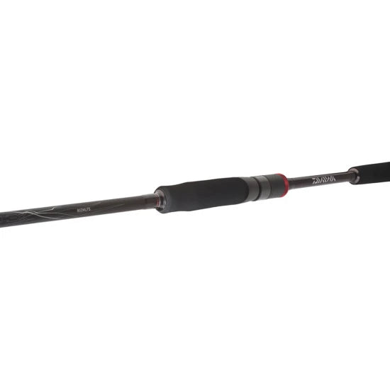 Lanseta Daiwa Ballistic X Jig 2.40m, 7-28g, 2seg