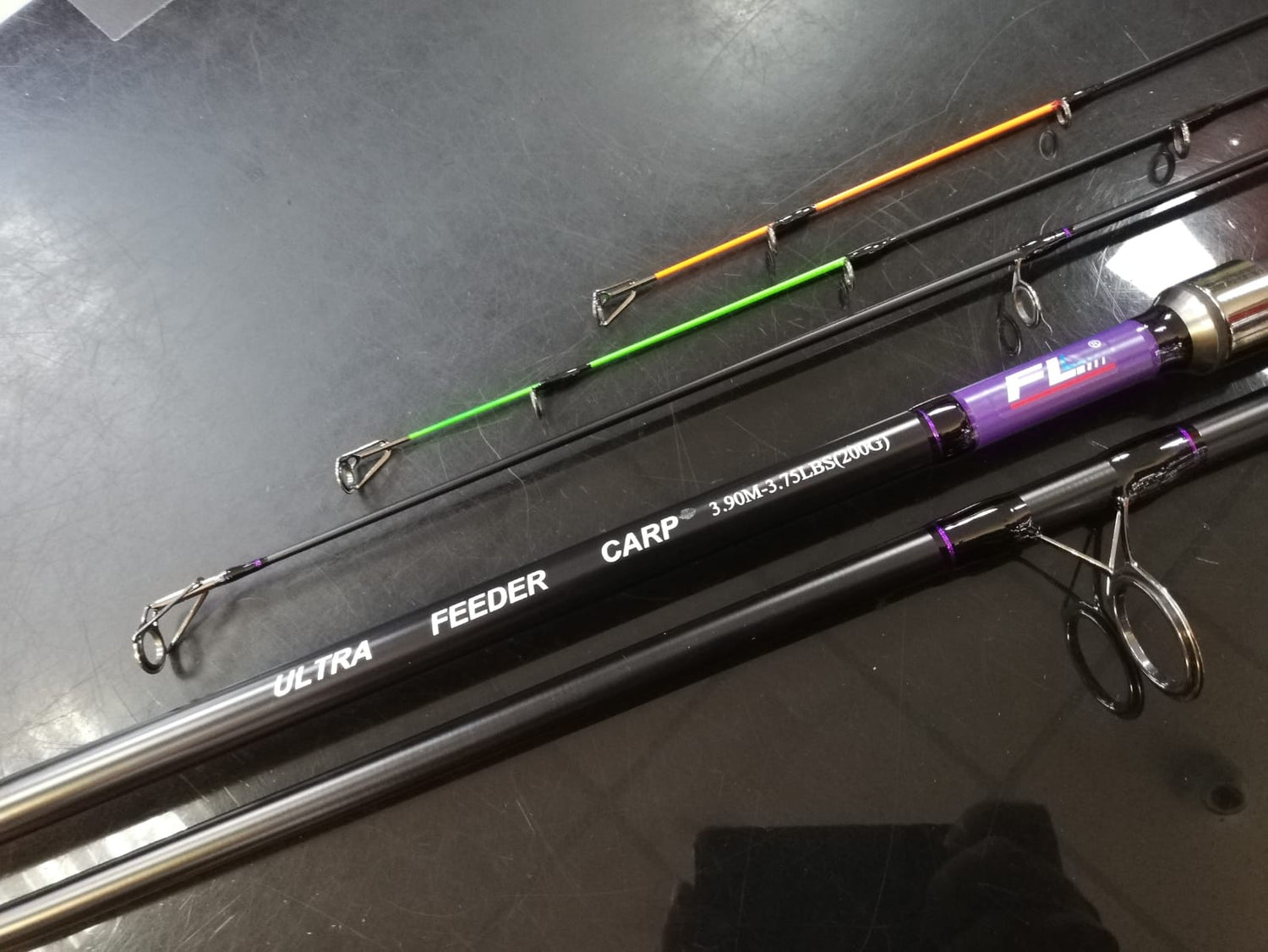 Lansete Feeder FL Ultra Carp Feeder 3.90m 3Seg 2 Varfuri Feeder Plus 1 Varf Lanseta Crap 3.75Lbs/200g