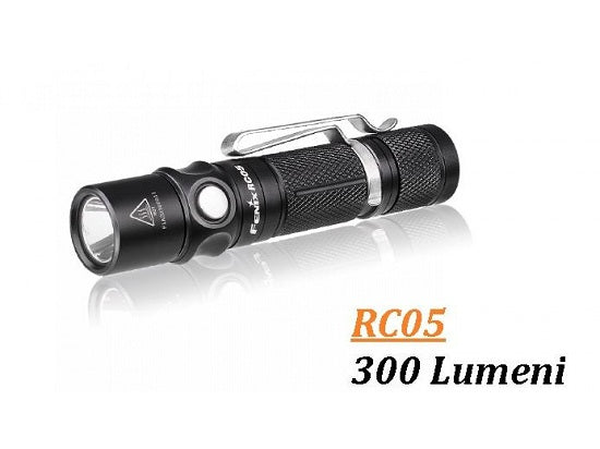 Lanterna Fenix Model RC05