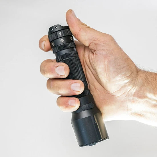 Lanterna Ledlenser Tac Series Flashlight Tt3r 1900lm/li-ion + Cablu Usb