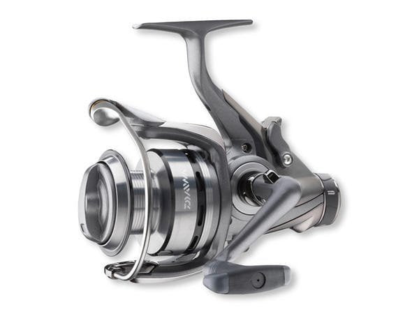 MULINETA CRAP DAIWA REGAL Z 3000 BR