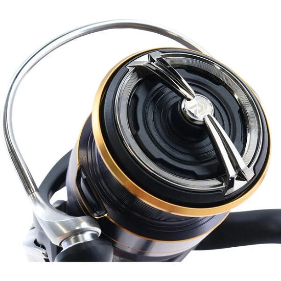 Mulineta Daiwa Legalis Lt 2500-xh 5rul