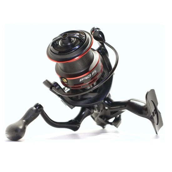 Mulineta Pro Fl Black Shadow Fr 6000 9rulmenti