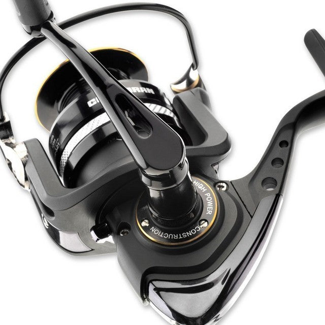 MULINETA SPINNING CORMORAN BLACK MASTER 2000FD 8PIF