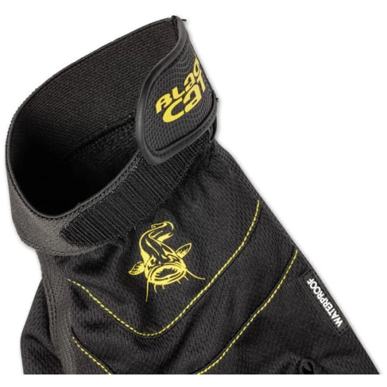 Manusi Black Cat Waterproof One Size Black