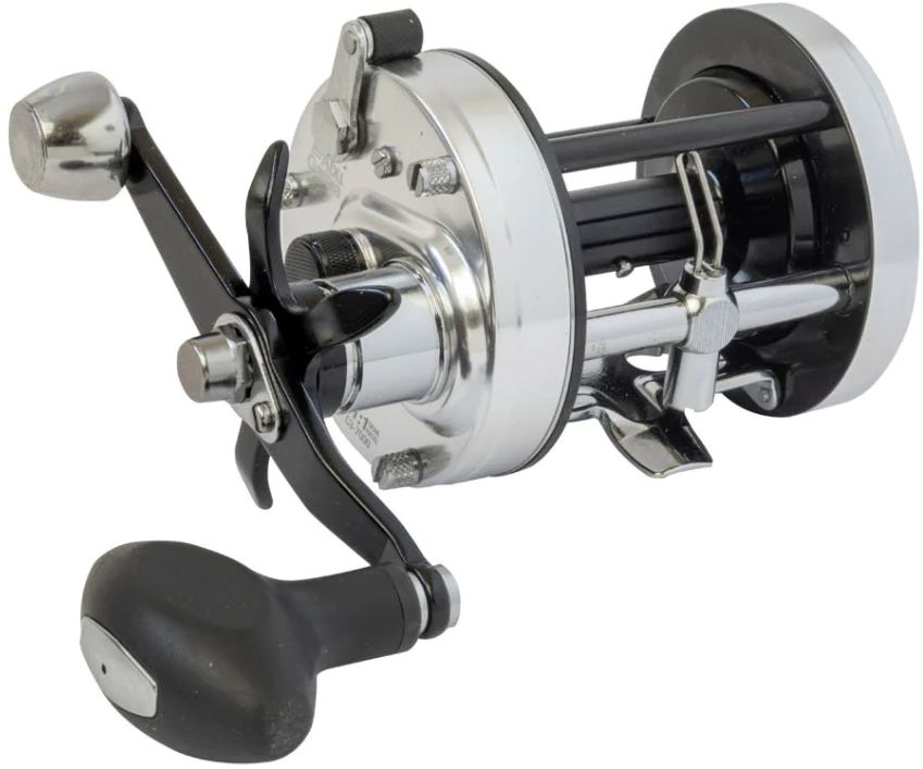 Mulineta Abu Garcia Ambassadeur C3-7000 Round Reel Right Hand Classic