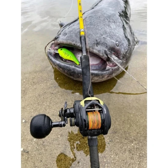 Mulineta Baitcaster Black Cat Cast 301 Lh, 0.33mm/210m,  4+1rul