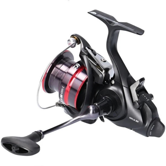 Mulineta Daiwa 20 Ninja Br Lt Spin 5000-c, 5.2:1, 0.25mm/330m, 1rul