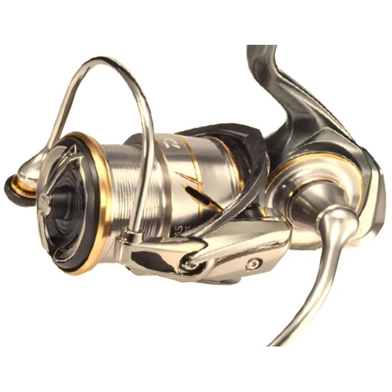 Mulineta Daiwa 20 Luvias Fc Lt 2000s, 5.1:1, 0.14mm/150m, 9rul