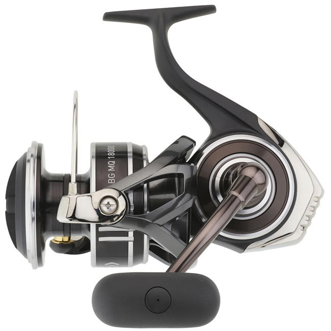 Mulineta Daiwa BG MQ 18000 6+1rul