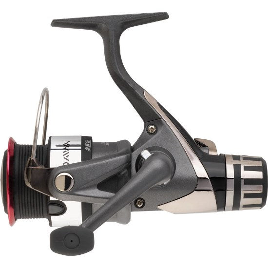 Mulineta Daiwa Megaforce Match 3 IA