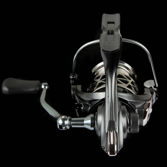 Mulineta Nevis Motive Spin 30 4+1 Rulmenti