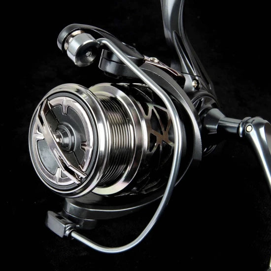 Mulineta Nevis Motive Spin 40 4+1 Rulmenti