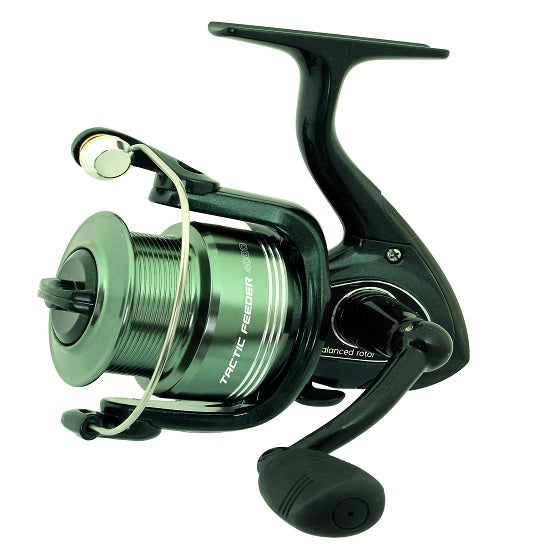 Mulineta Nevis Tactic Feeder 4000 2 plus 1 rulmenti
