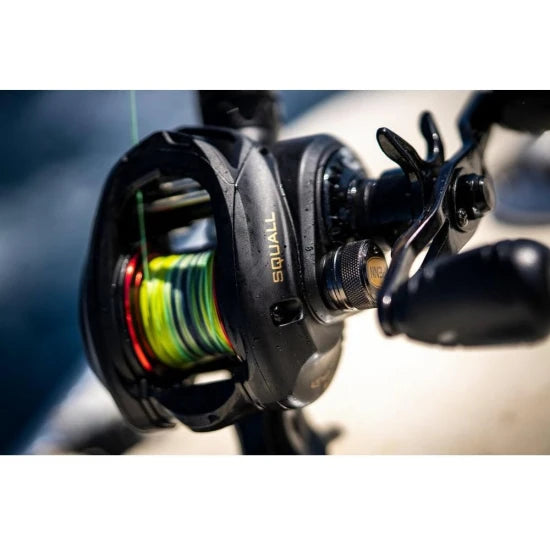 Mulineta Penn Squall Low Profile Reel Baitcast Lh, 400lp