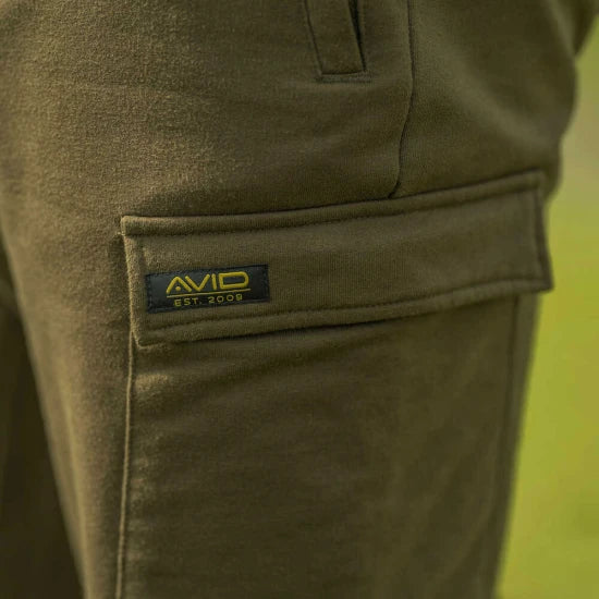 Pantaloni Avid Carp Cargo Joggers Green, Marime S