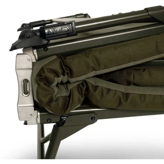 Pat Avid Benchmark Ultra X 8 Legs Bed, 90x210x38-48cm