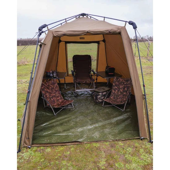 Pavilion Fox Eos Social Shelter, 340x290x205cm